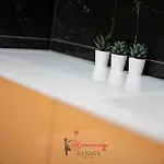 Apartment Sofia X 6pax 5min Station -by Easylife Swiss *