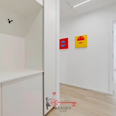 Sofia X 6pax 5min Station -by Easylife Swiss * لوغانو