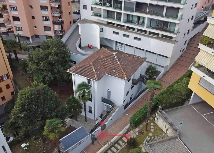 Sofia X 6pax 5min Station -by Easylife Swiss Appartement Lugano